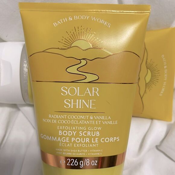 NEW- Bath & Body Works- Solar Shine Body Scrub - Picture 2 of 3